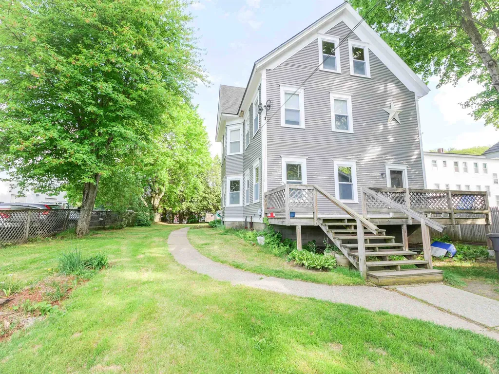 6 Tuttle Street Rockingham VT 05101