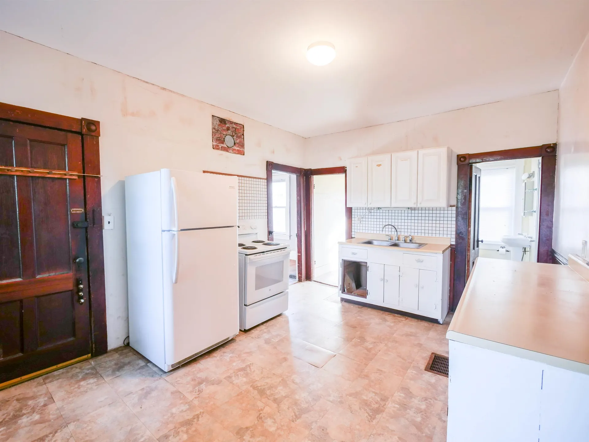 6 Tuttle Street Rockingham VT 05101