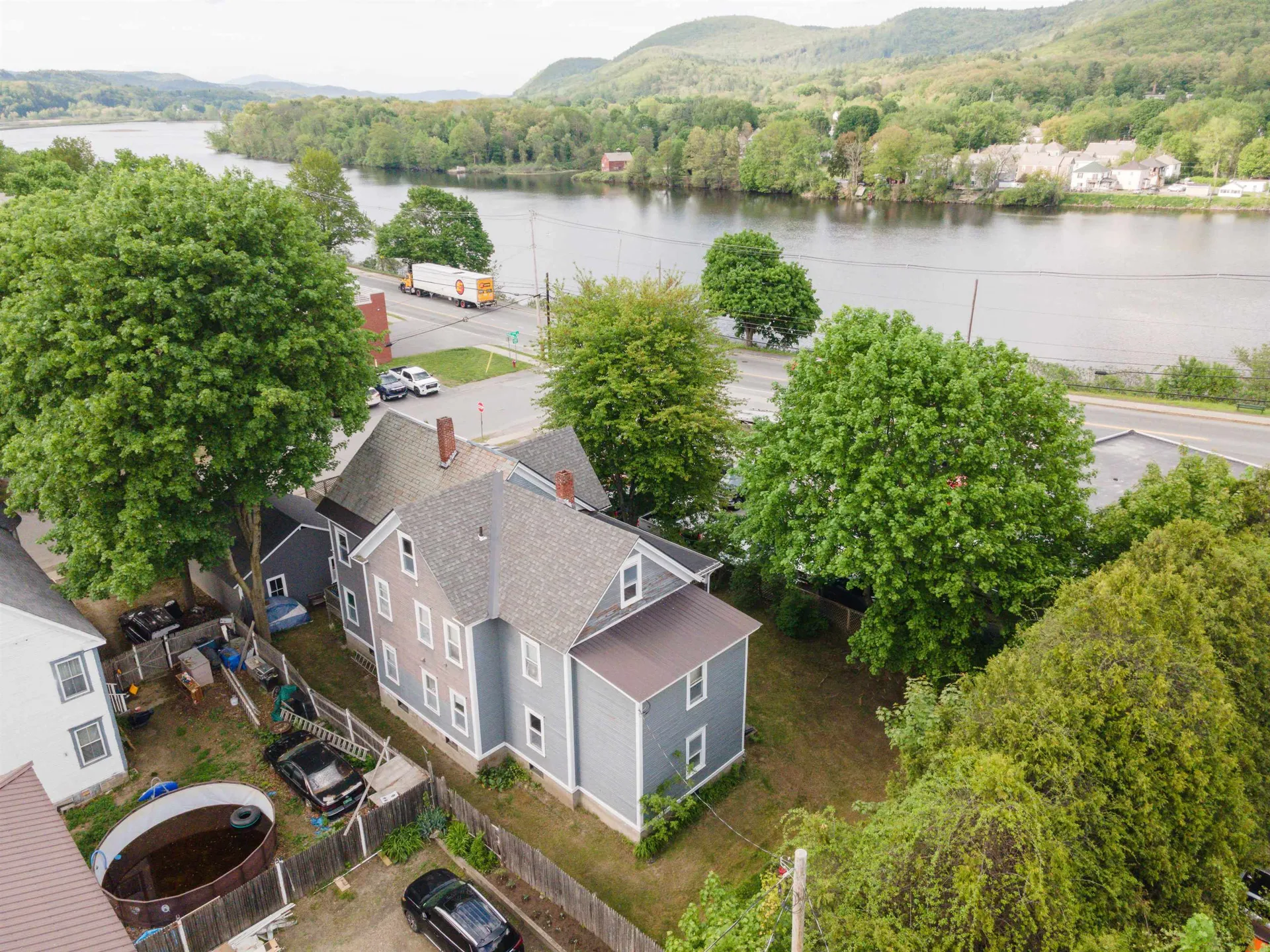 6 Tuttle Street Rockingham VT 05101
