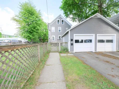6 Tuttle Street Rockingham VT 05101