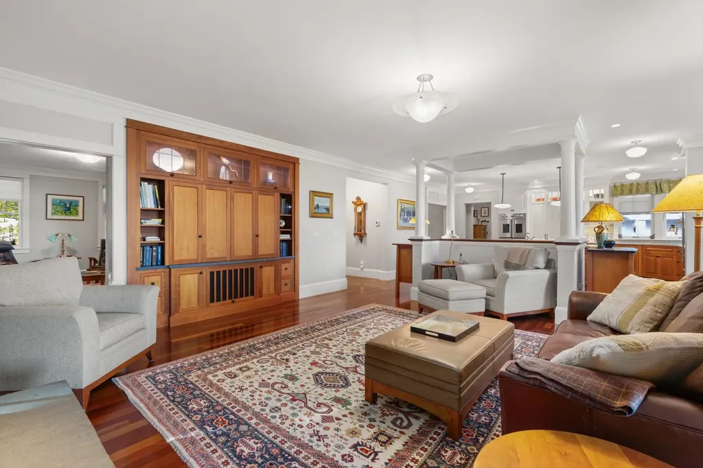 24 Wisteria Drive Dover NH 03820