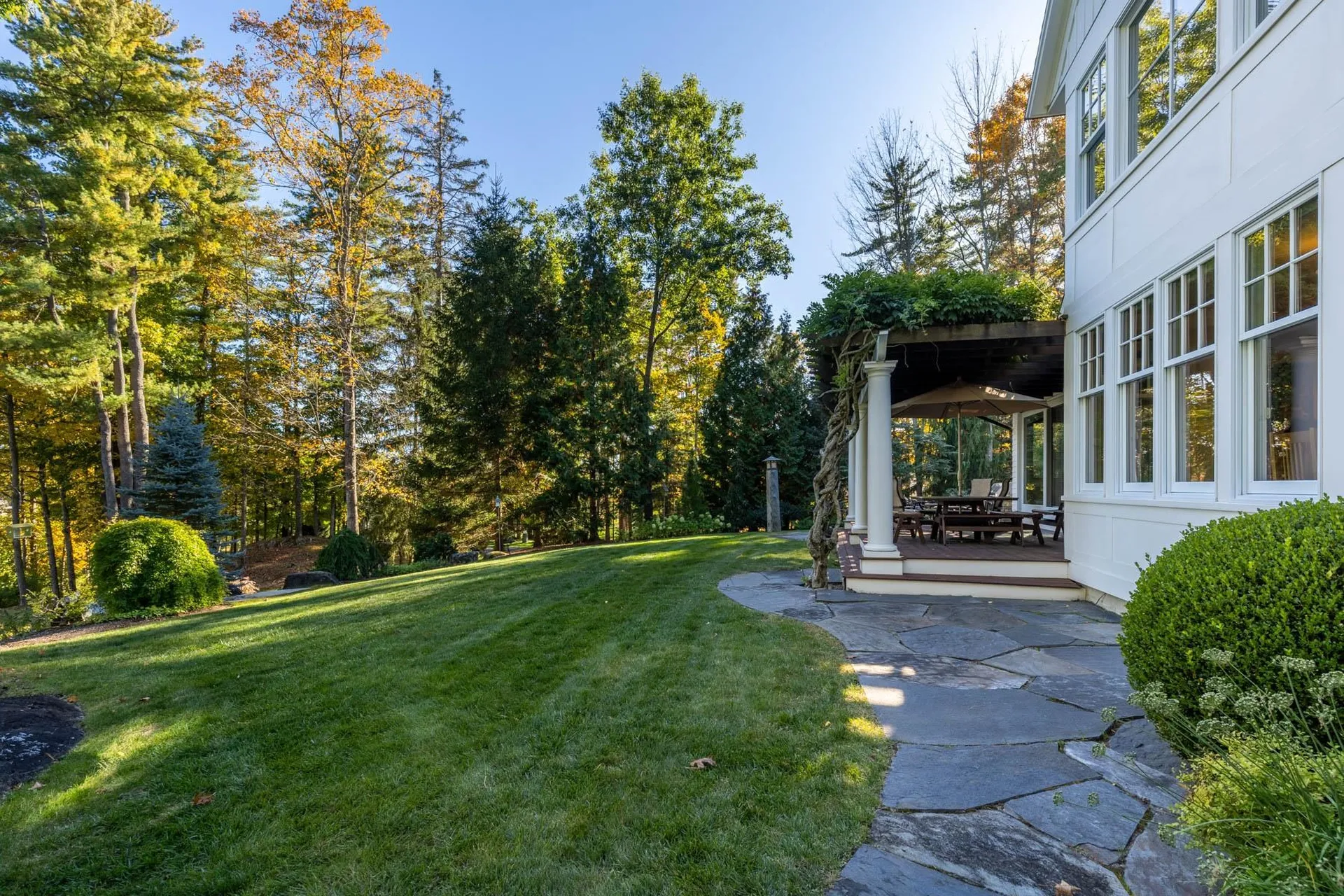 24 Wisteria Drive Dover NH 03820