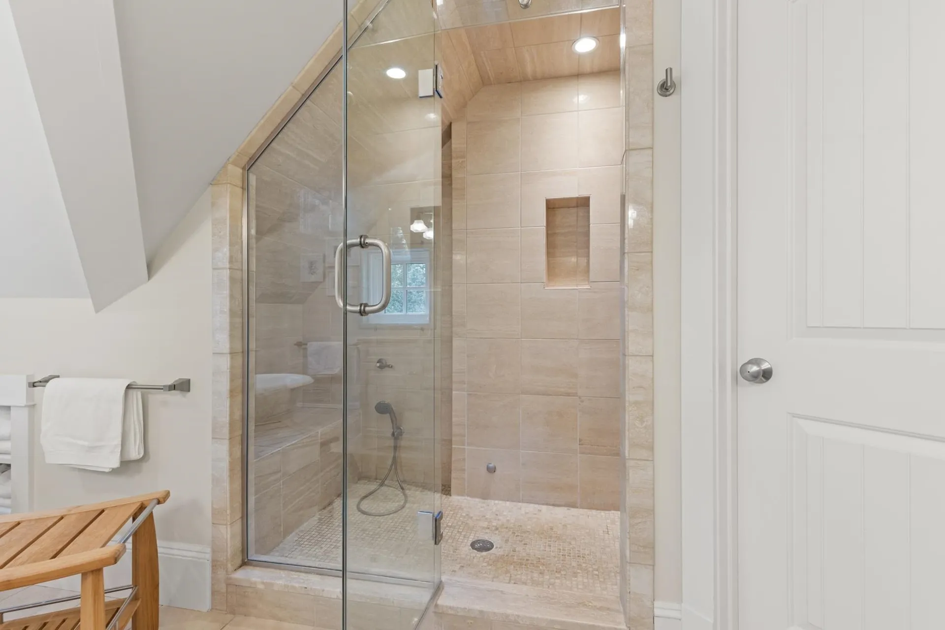 24 Wisteria Drive Dover NH 03820