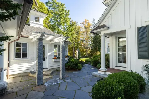 24 Wisteria Drive Dover NH 03820