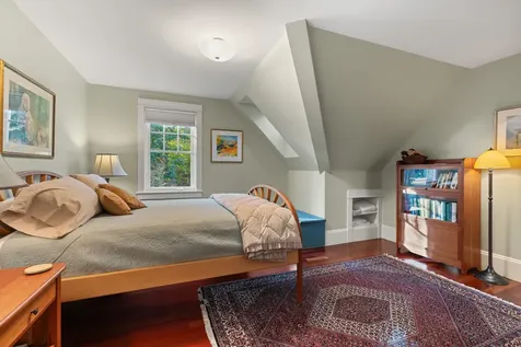 24 Wisteria Drive Dover NH 03820