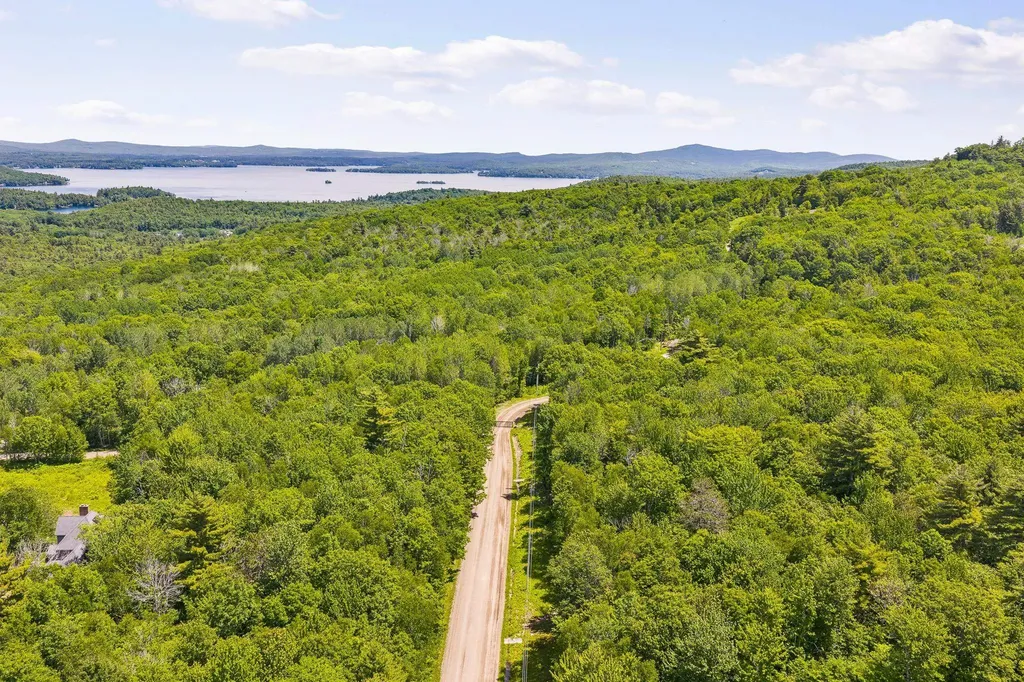 Lot 26-12 Lindsay Road Alton NH 03809