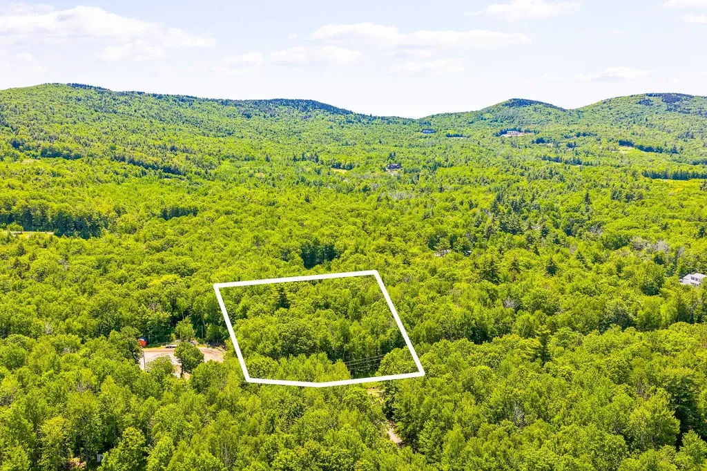 Lot 26-12 Lindsay Road Alton NH 03809