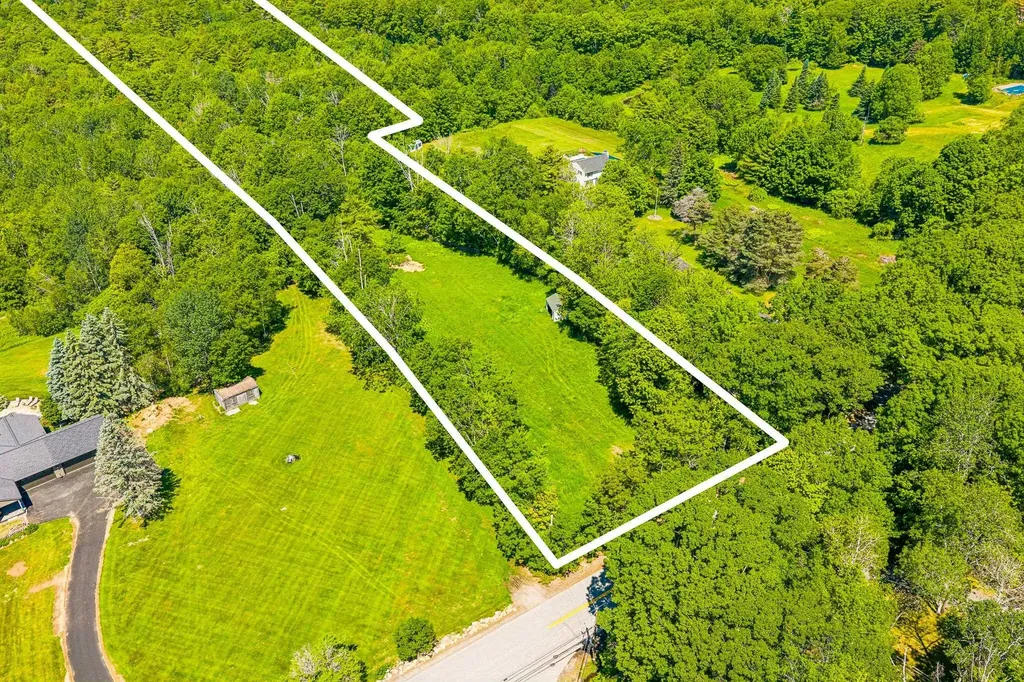 503 Belknap Mountain Road Gilford NH 03249