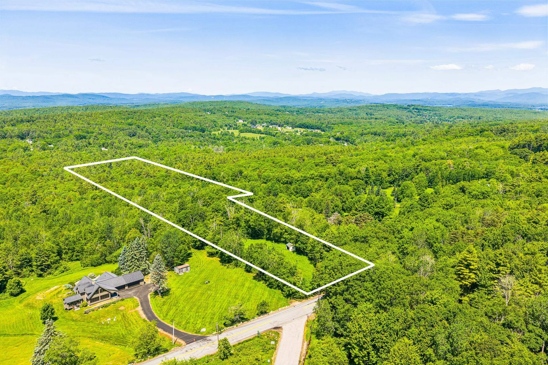 503 Belknap Mountain Road Gilford NH 03249