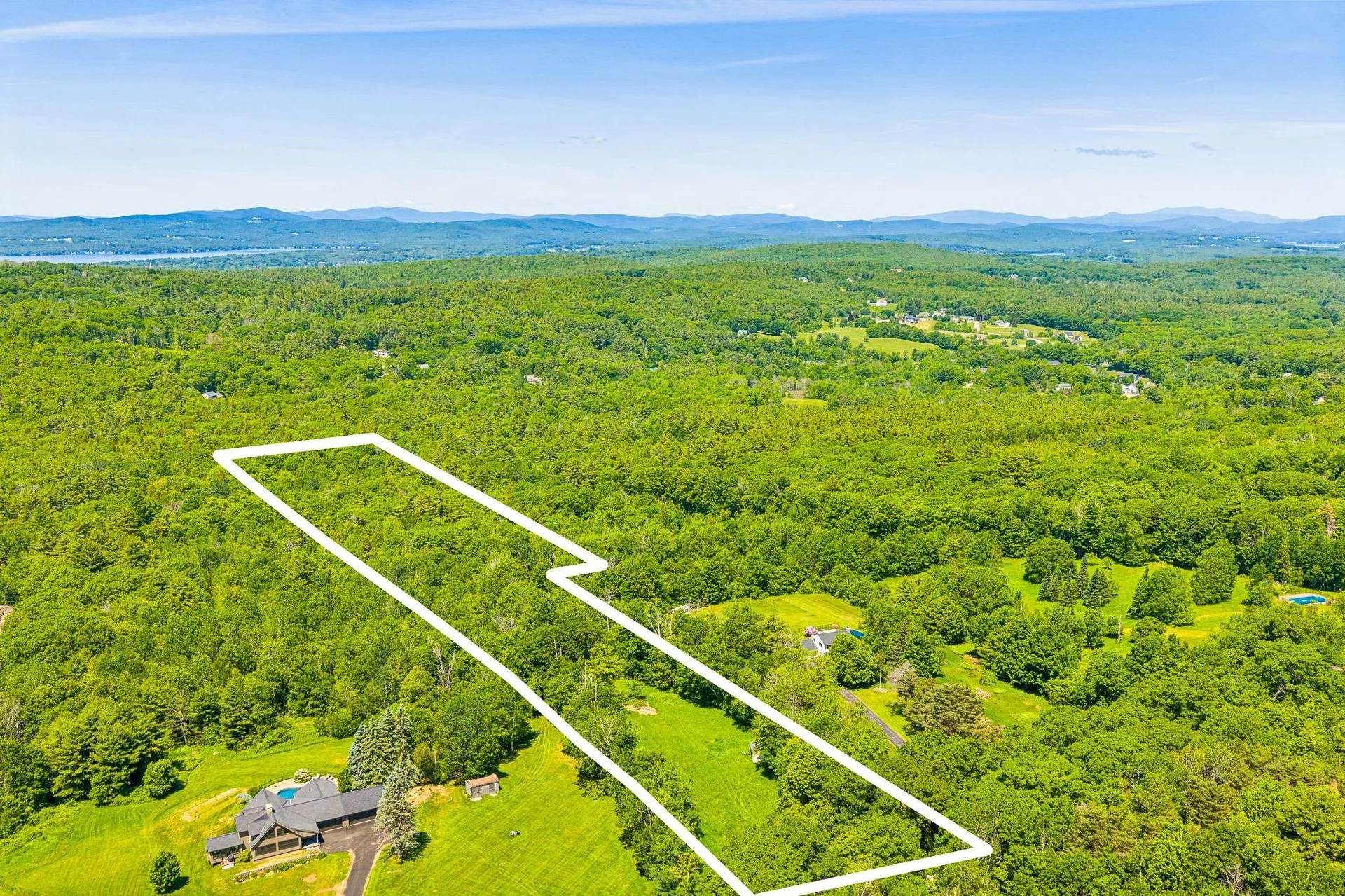 503 Belknap Mountain Road Gilford NH 03249