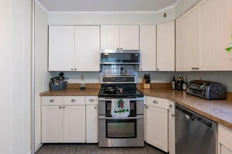 9 Pleasant Street Pembroke NH 03275