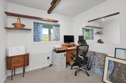 34 Valhalla Road Warren VT 05674