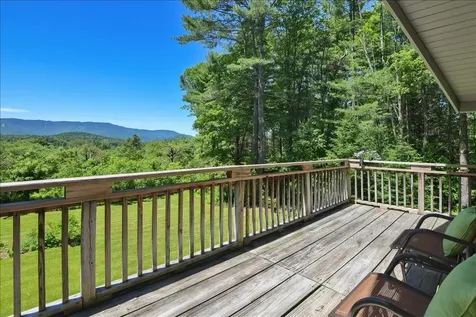 34 Valhalla Road Warren VT 05674