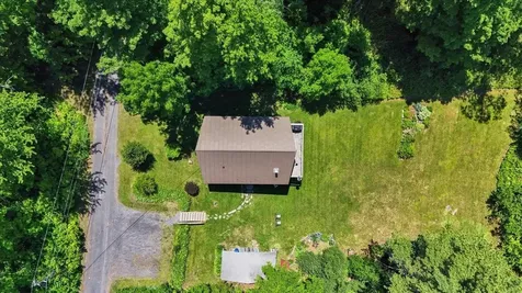 34 Valhalla Road Warren VT 05674