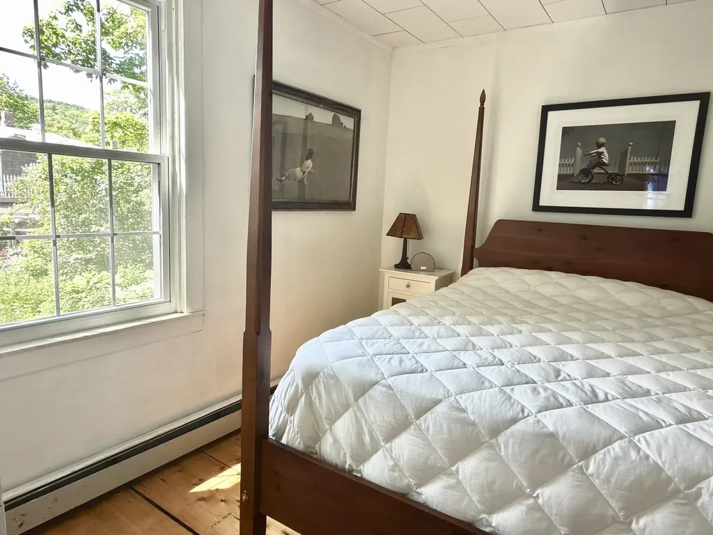 53 Boynton Avenue St. Johnsbury VT 05819
