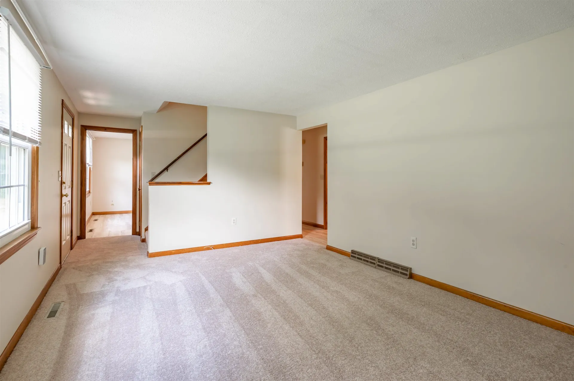 7 Ronnie Drive Nashua NH 03062