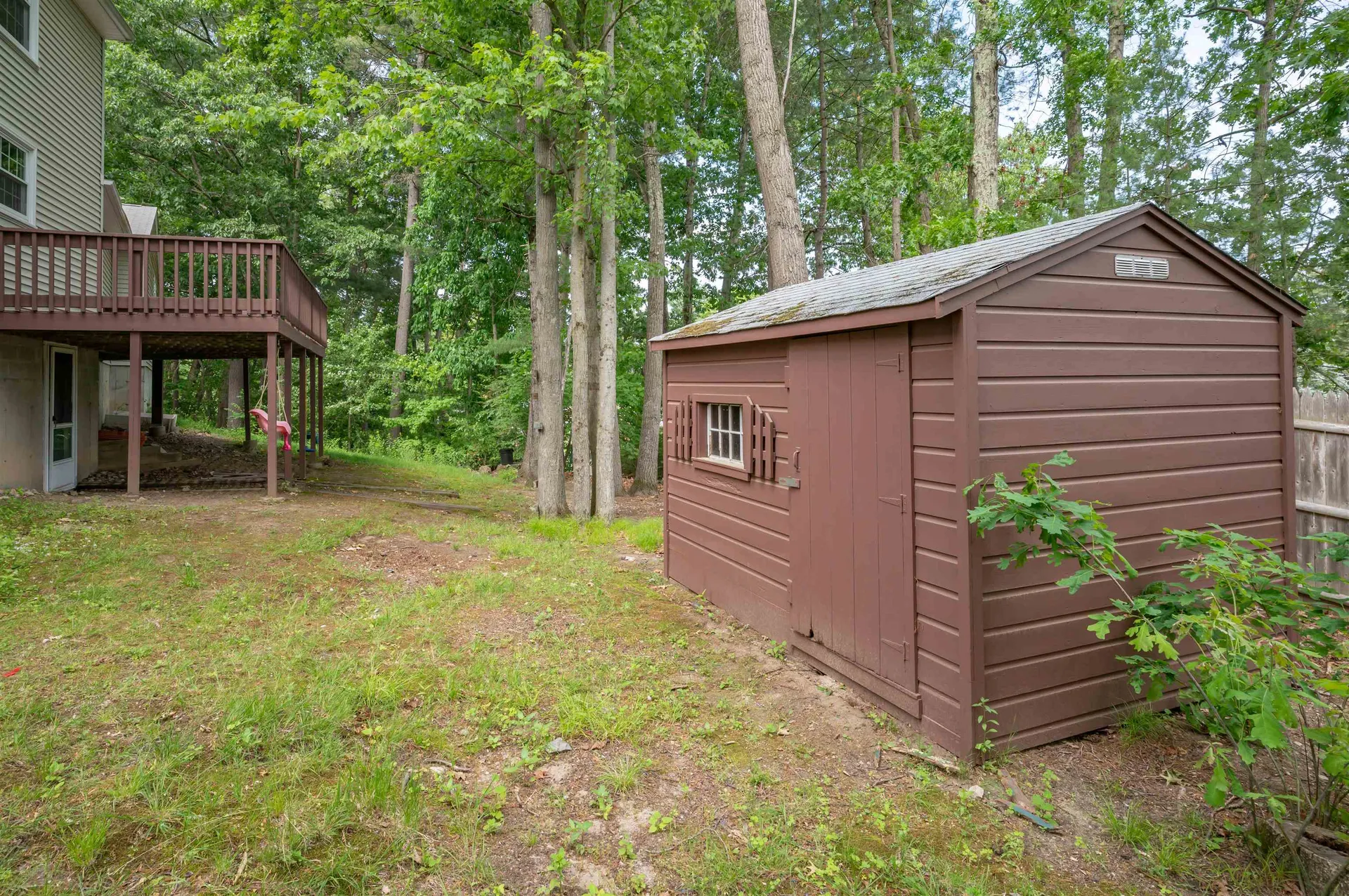 7 Ronnie Drive Nashua NH 03062