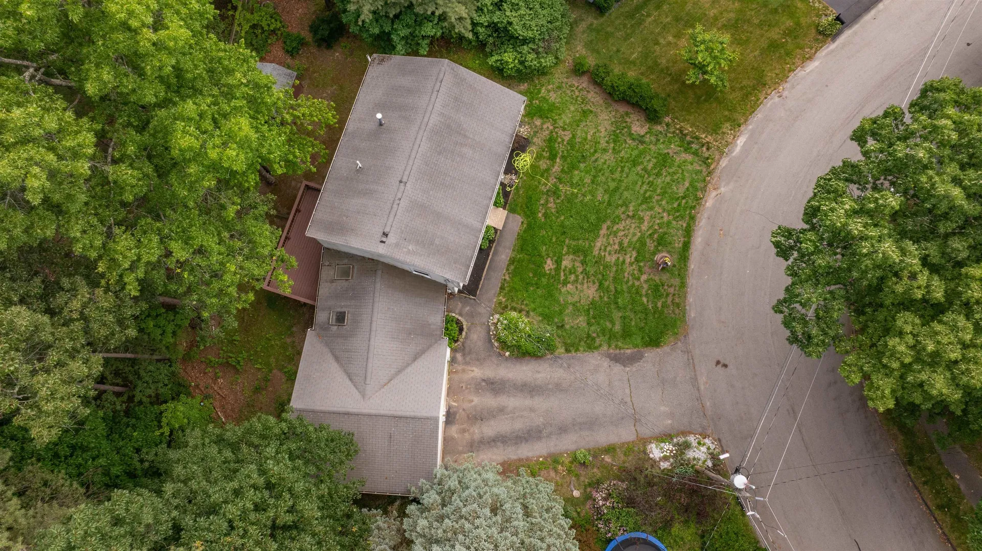 7 Ronnie Drive Nashua NH 03062