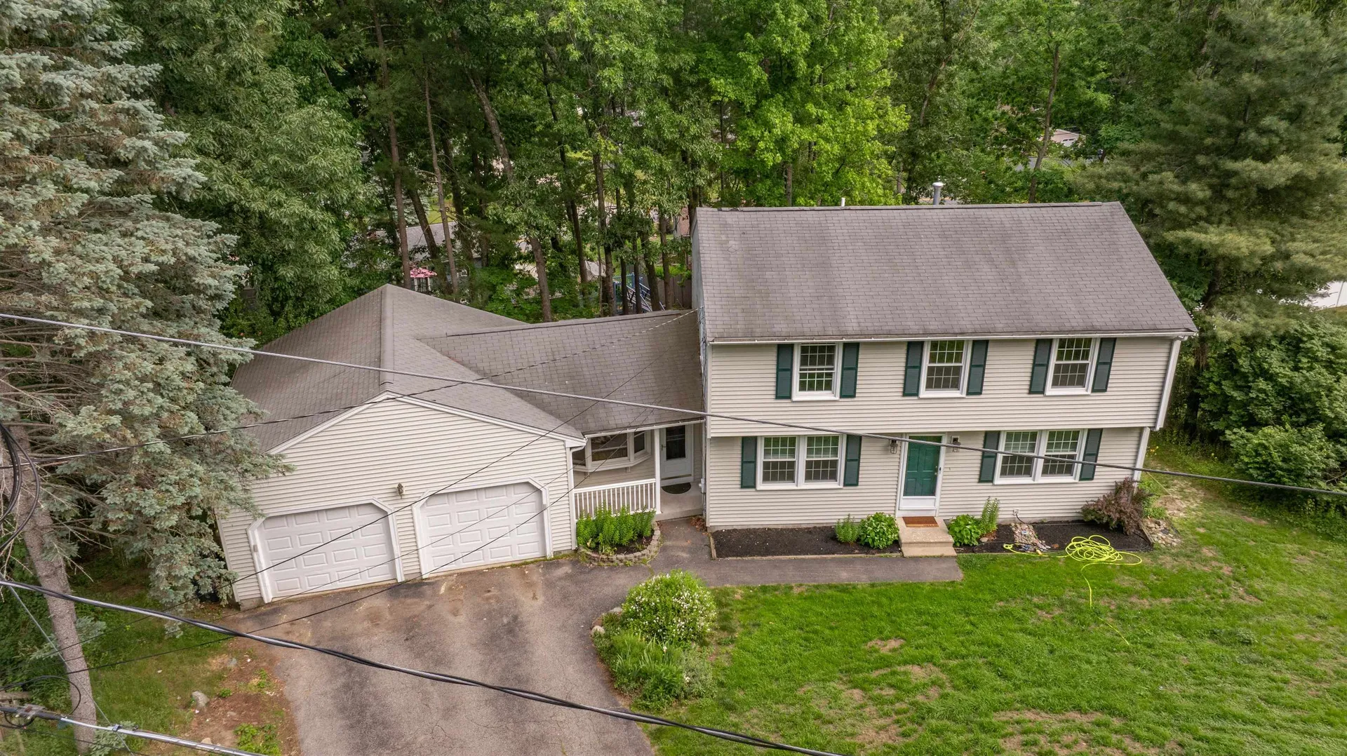 7 Ronnie Drive Nashua NH 03062