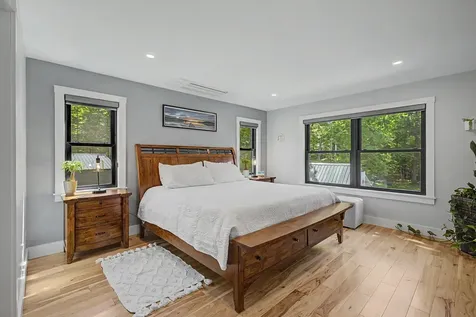 239 Maple N Street Bridgewater NH 03222
