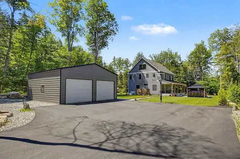 239 Maple N Street Bridgewater NH 03222