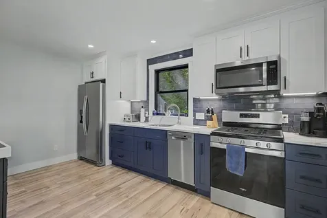 239 Maple N Street Bridgewater NH 03222