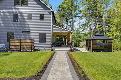 239 Maple N Street Bridgewater NH 03222