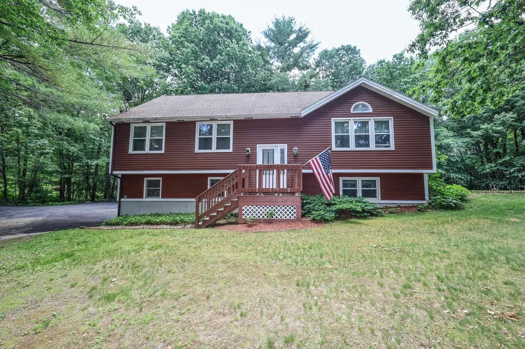 1 Blake Road Raymond NH 03077