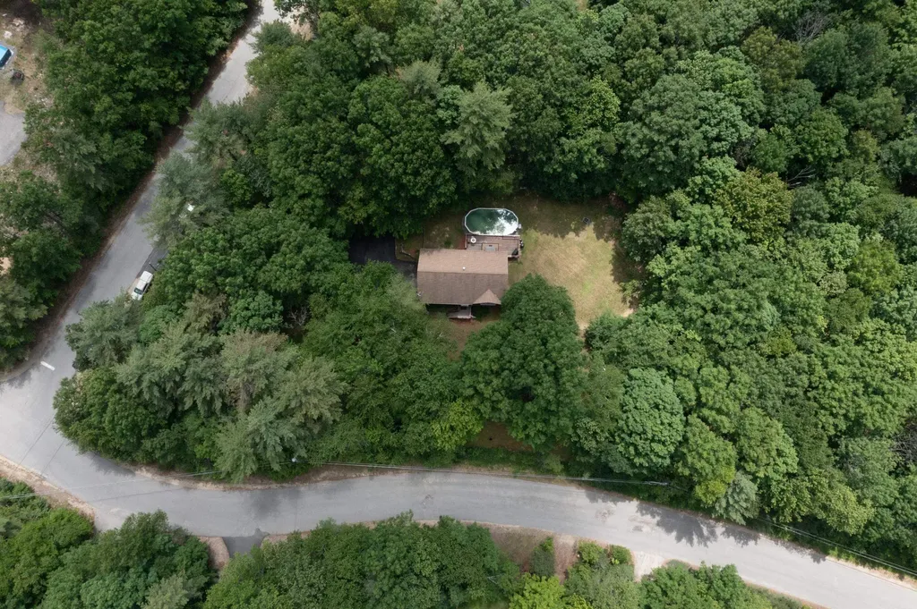 1 Blake Road Raymond NH 03077