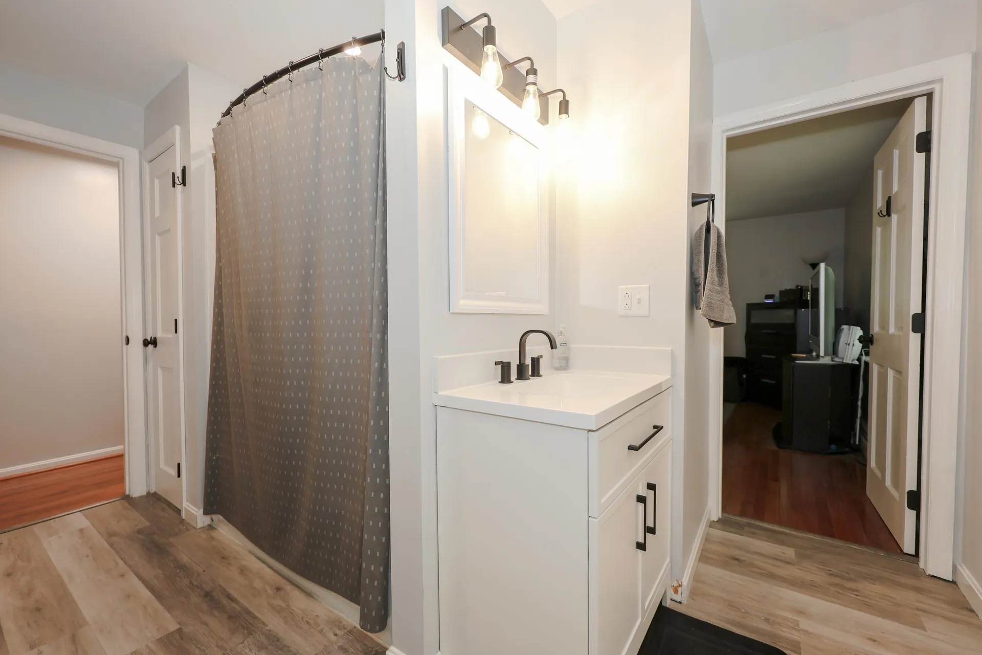 1 Blake Road Raymond NH 03077