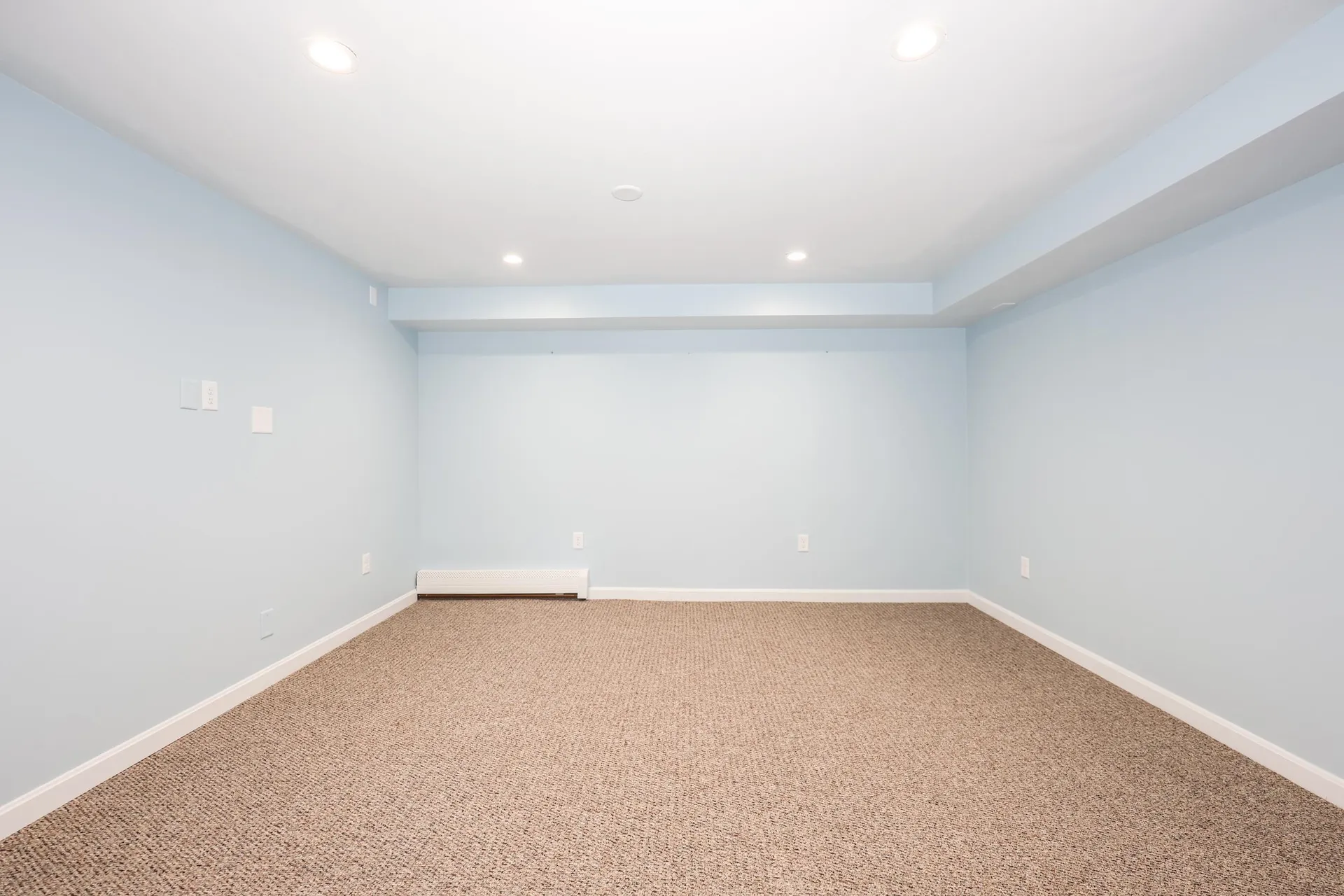 1 Blake Road Raymond NH 03077