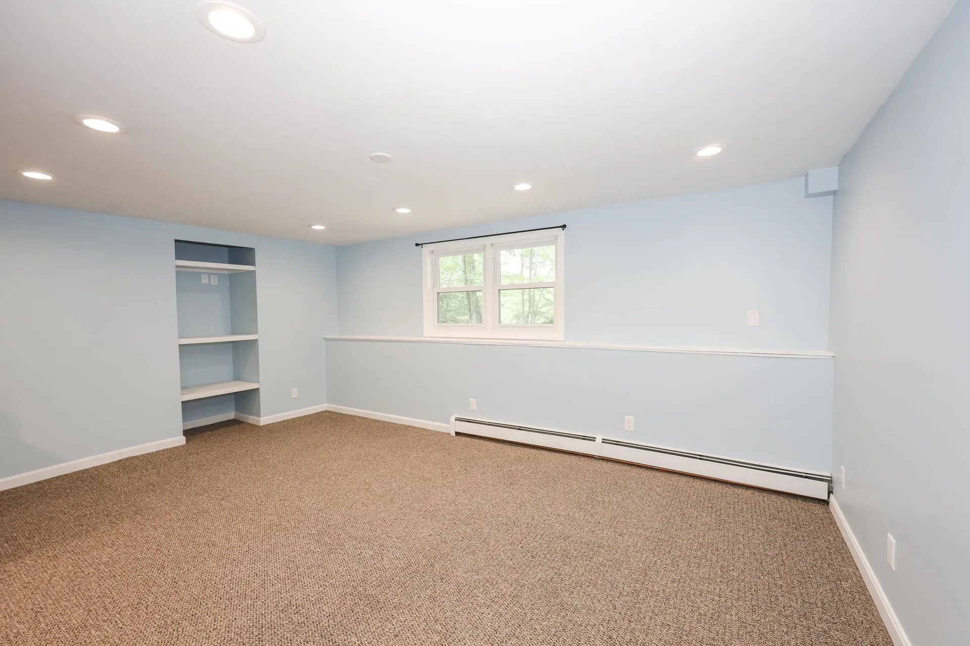 1 Blake Road Raymond NH 03077