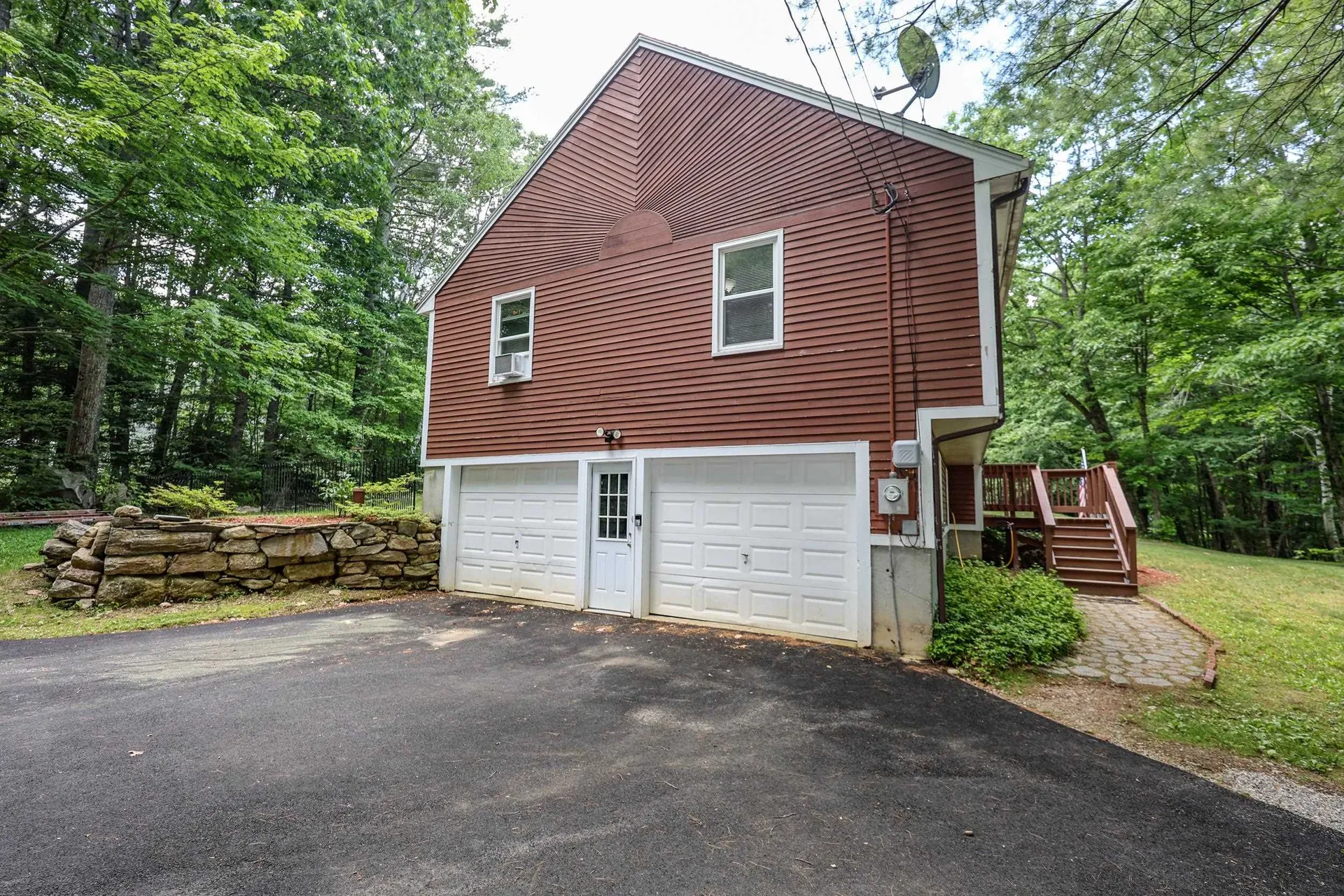 1 Blake Road Raymond NH 03077