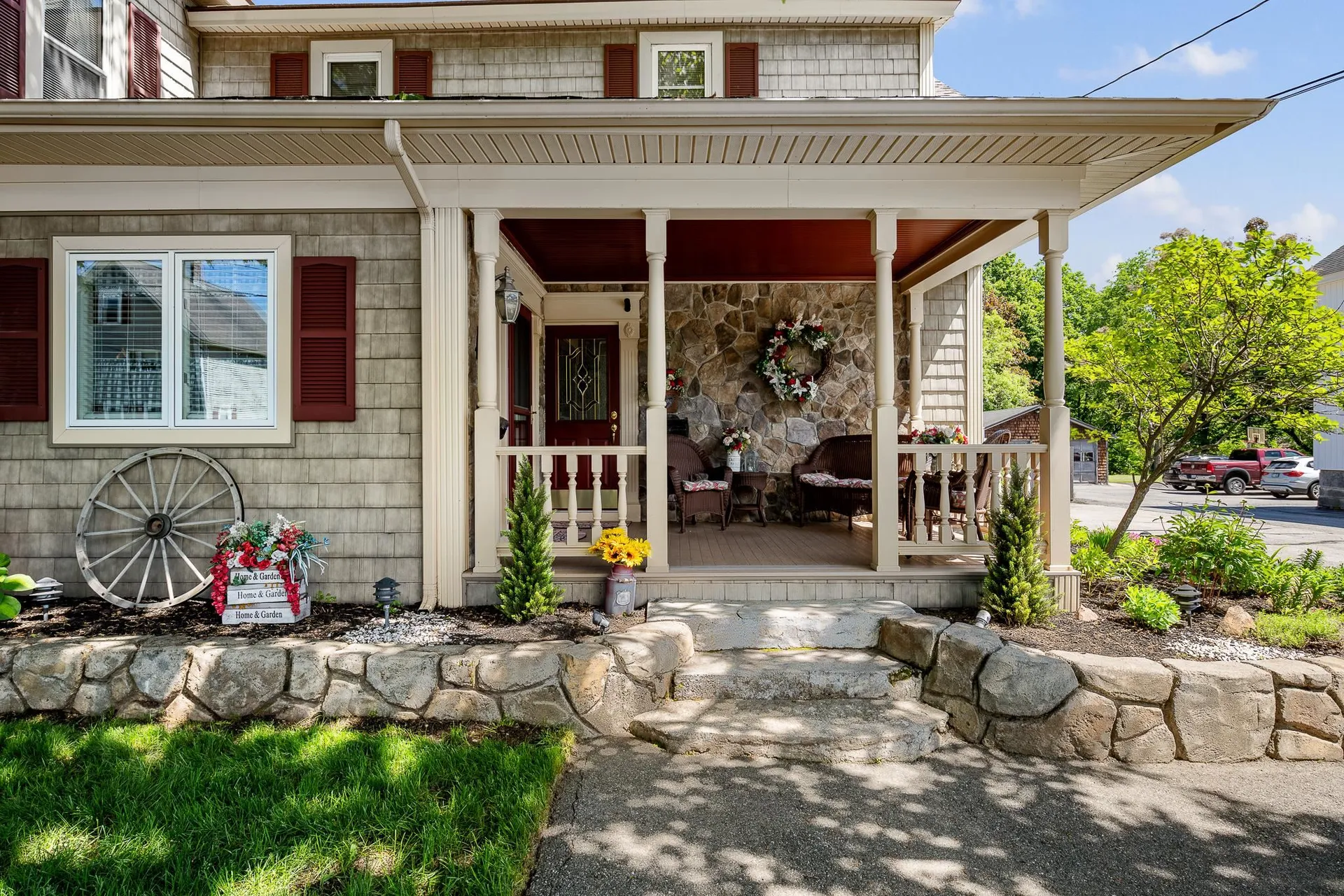 40 Main Street Gorham NH 03581