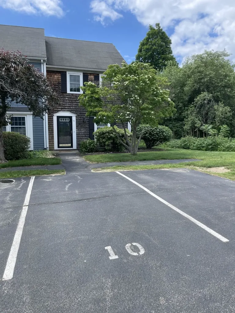 1275 Maplewood Avenue Portsmouth NH 03801