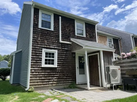 1275 Maplewood Avenue Portsmouth NH 03801