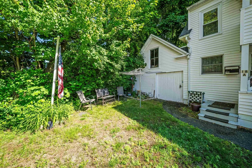 18 Morton Avenue Rochester NH 03867