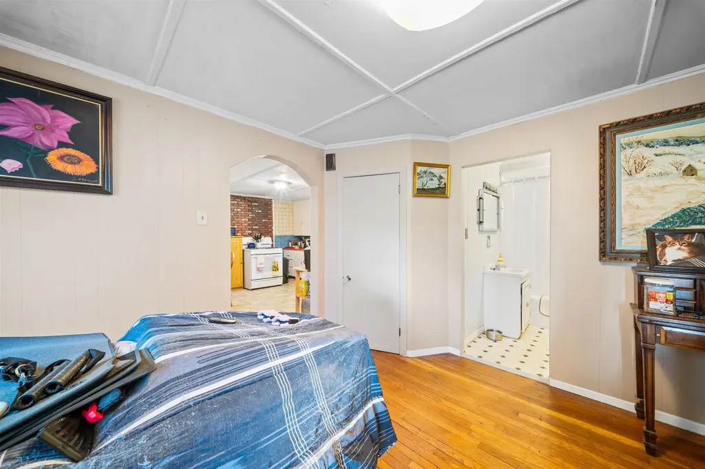 18 Morton Avenue Rochester NH 03867