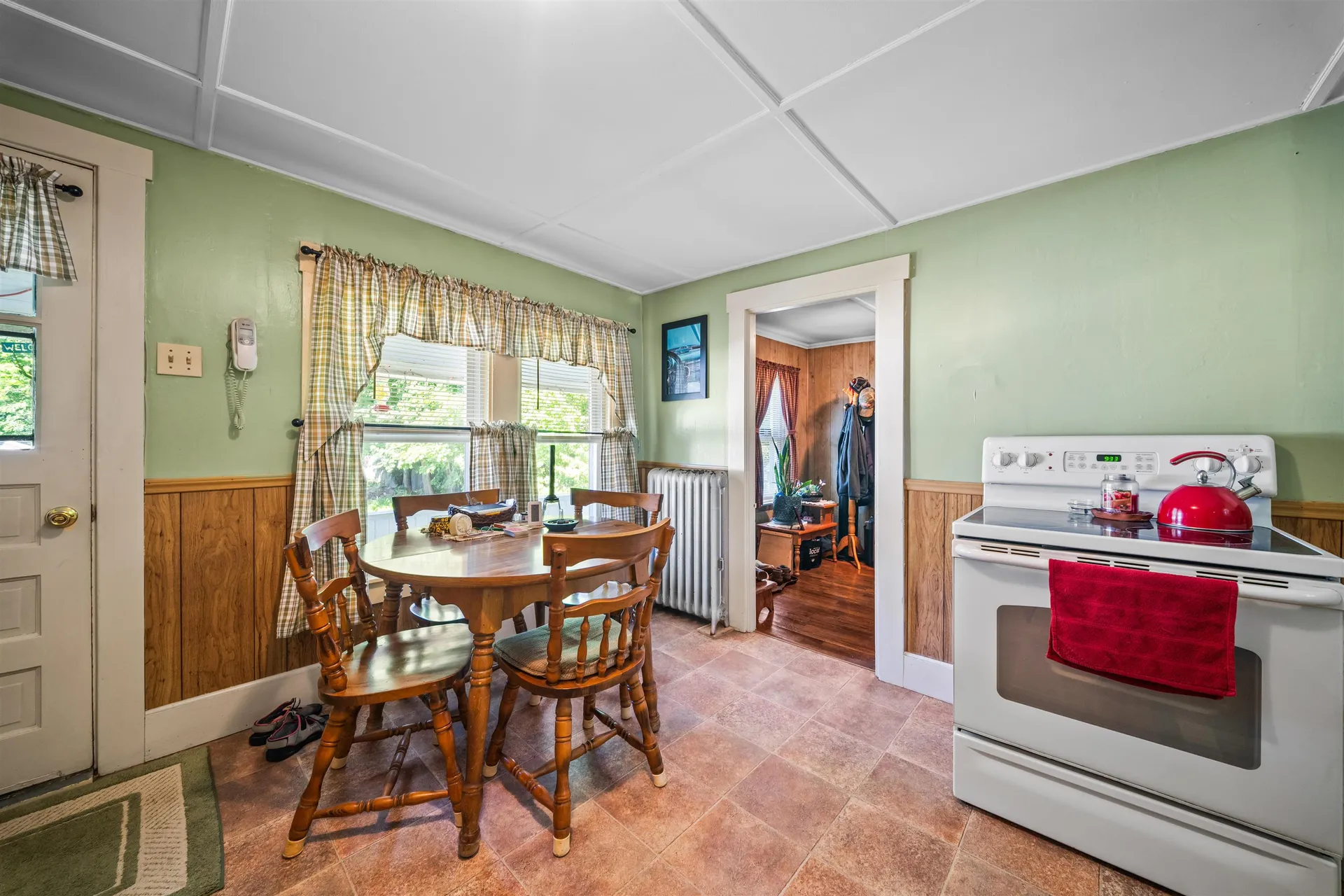 18 Morton Avenue Rochester NH 03867