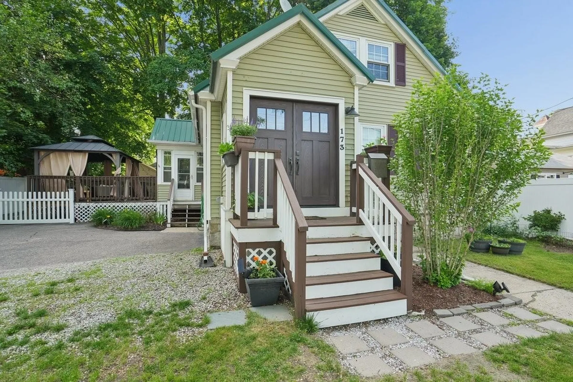 173 Mammoth Road Manchester NH 03109