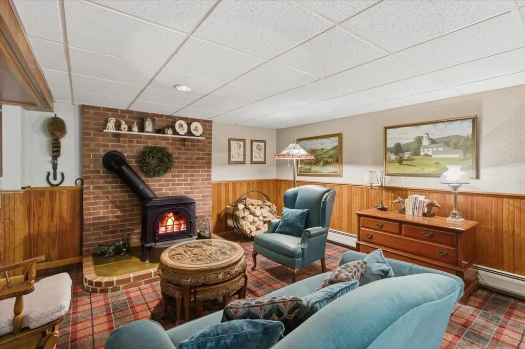 193 Finley Drive Bennington VT 05201