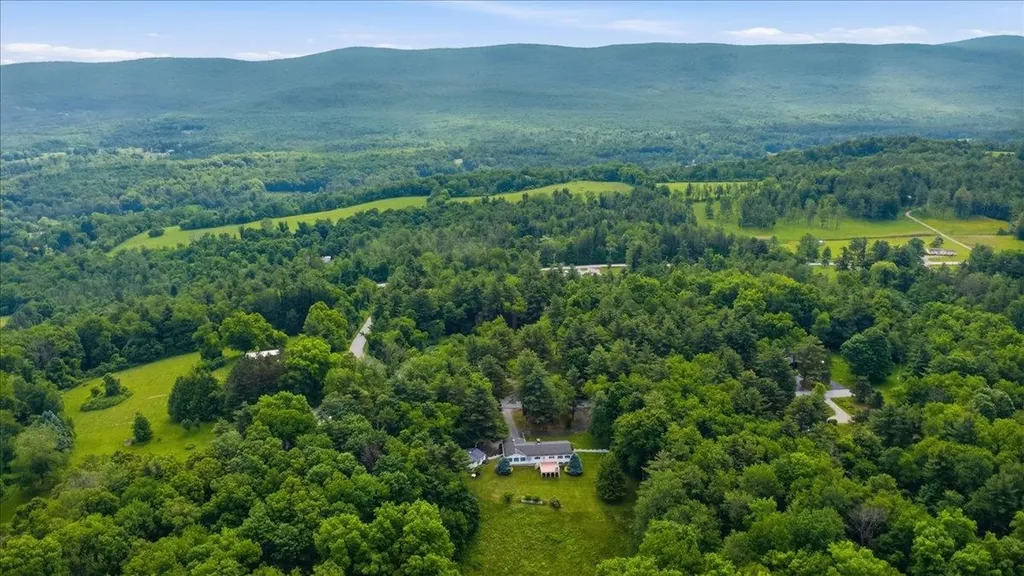 193 Finley Drive Bennington VT 05201