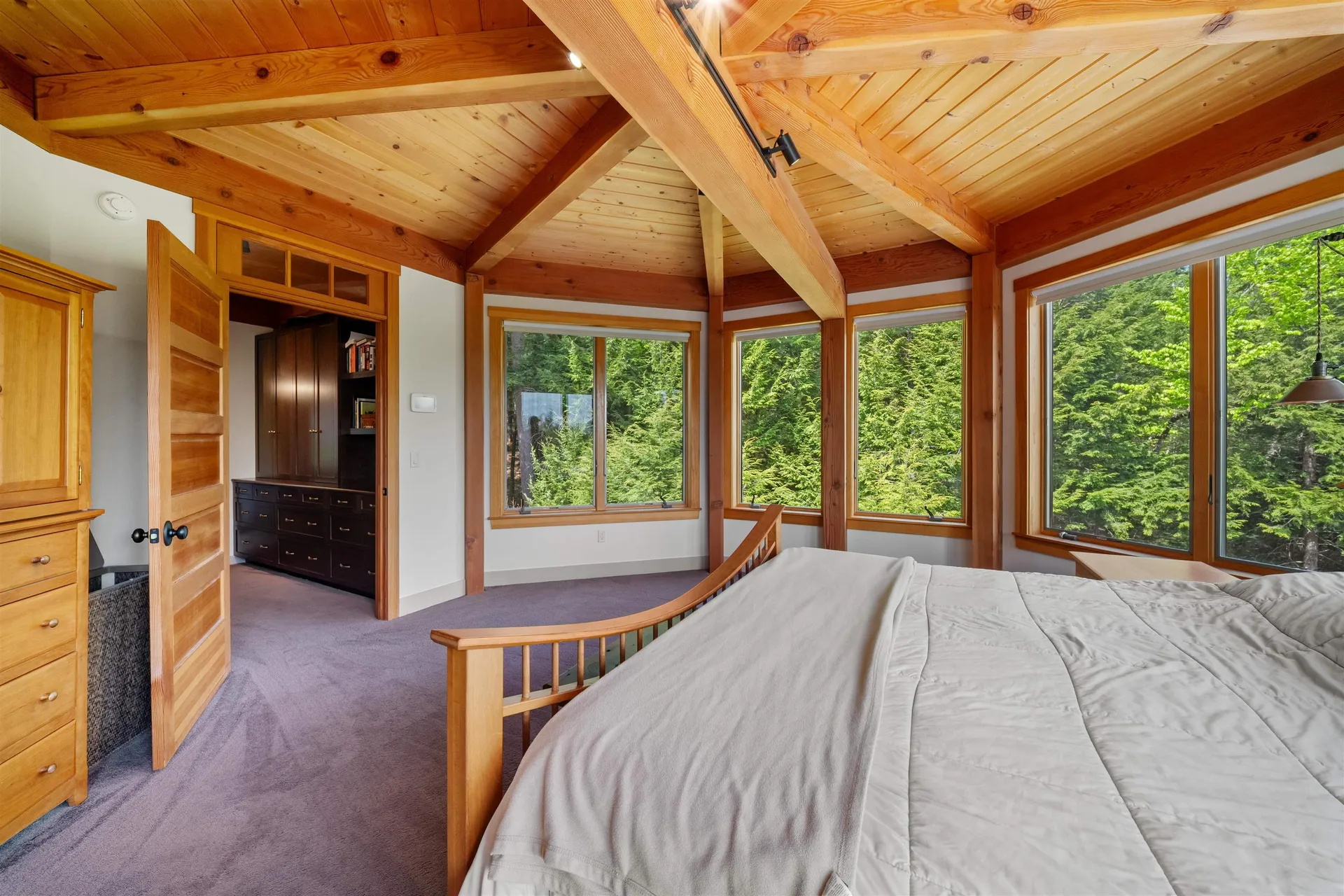 119 Moat View Drive Albany NH 03813