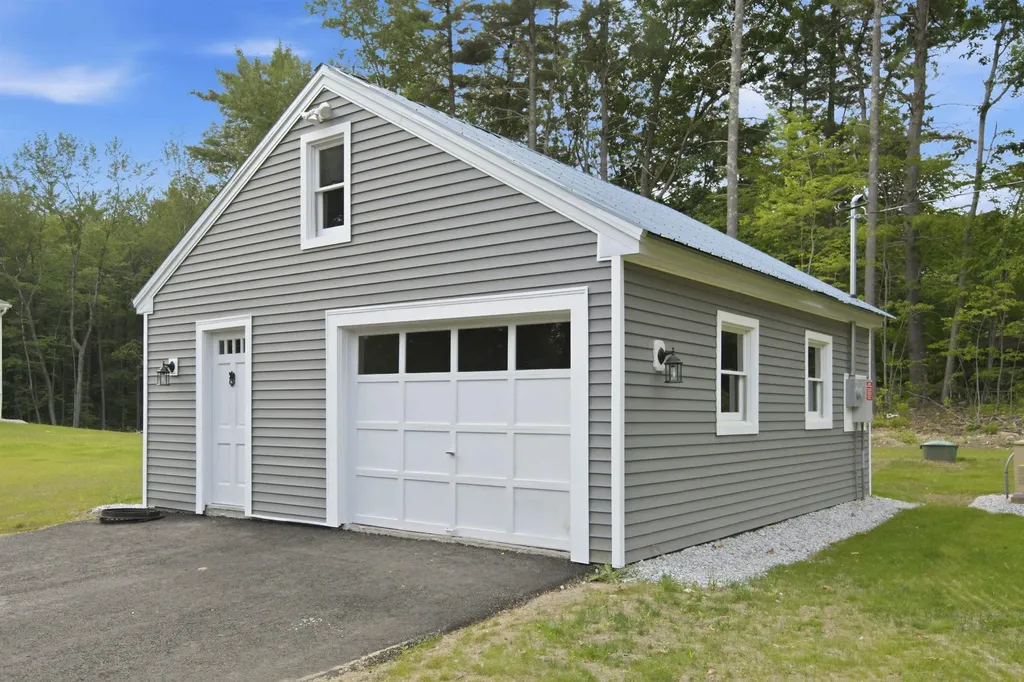 1187 Brookline Road Mason NH 03048