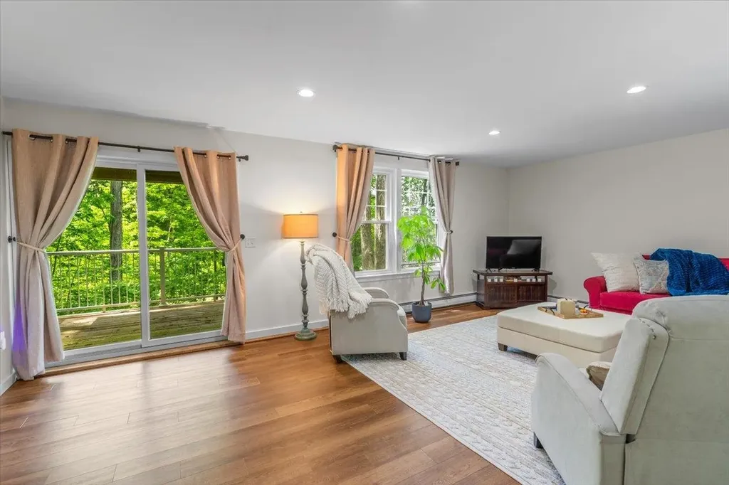 32 Larch Road South Burlington VT 05403