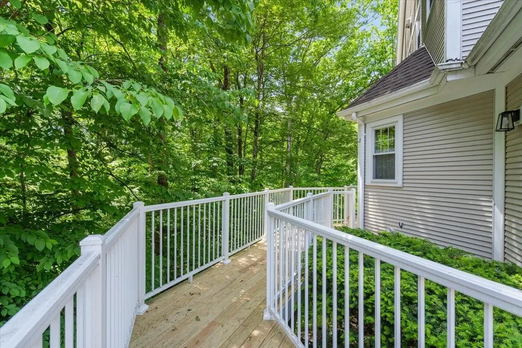 32 Larch Road South Burlington VT 05403