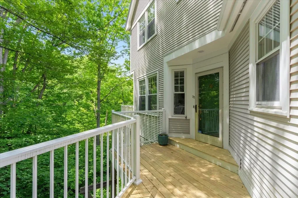 32 Larch Road South Burlington VT 05403