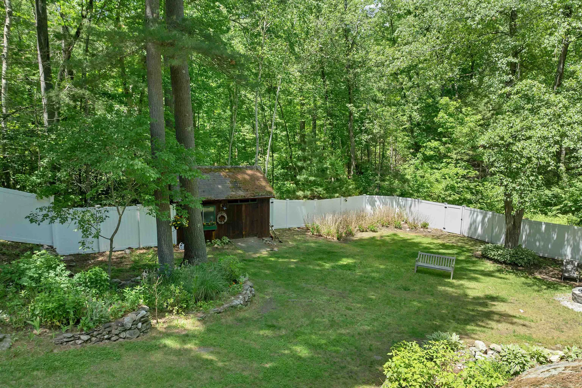 76 Marblehead Road Windham NH 03087