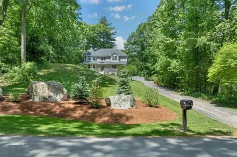 76 Marblehead Road Windham NH 03087