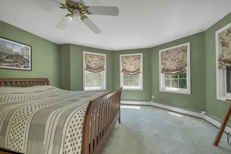 76 Marblehead Road Windham NH 03087